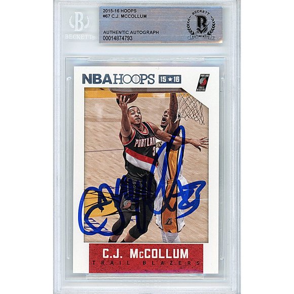 C.J. McCollum Signed Blazers '15-16 Hoops Basketball Card Beckett Slab Autograph - Picture 1 of 4